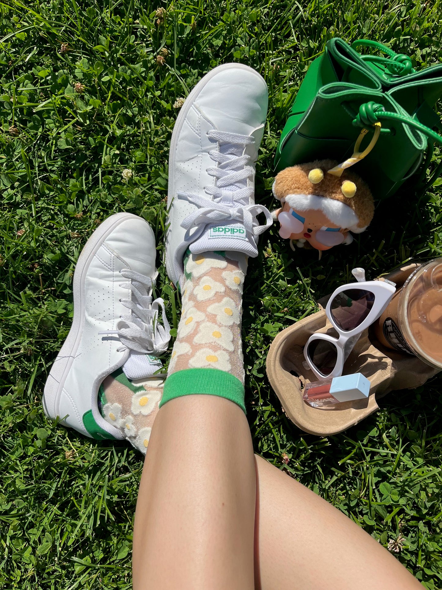 BoomLite Summer Breeze Glass‑Silk Socks (Daisy)